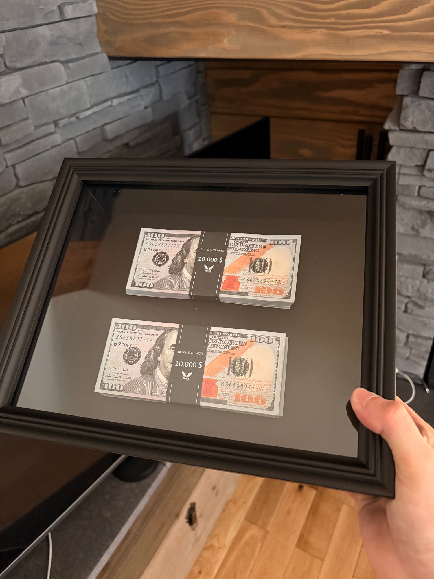 Cadre billets 10 000 $ – Black Elite Arts