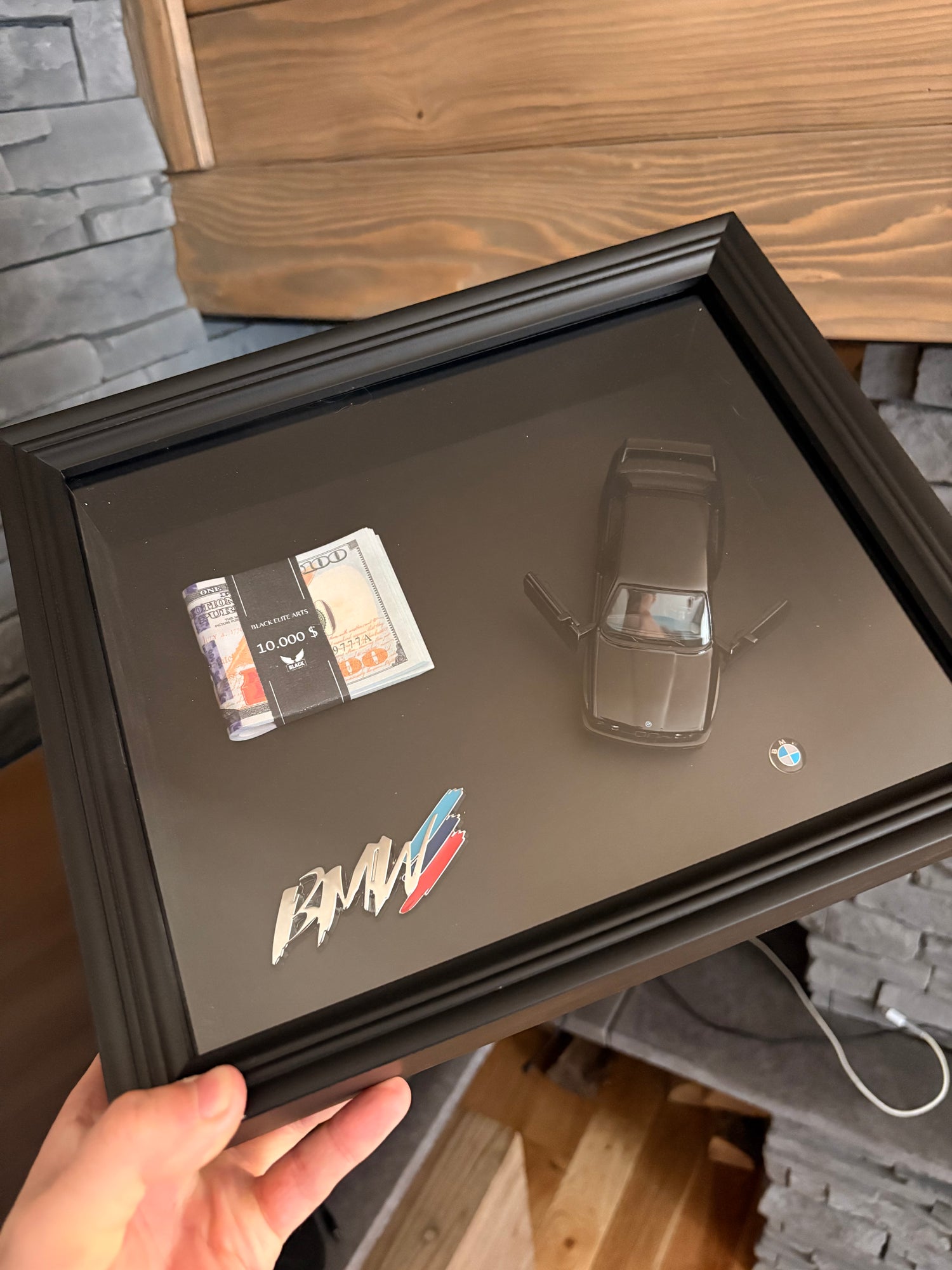 Cadre BMW M3 Black Elite Arts – Luxe, performance et réussite